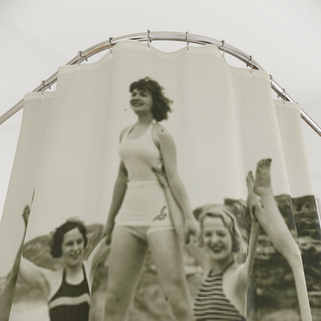 Vintage Beach Bath Curtain — Retro 1920s Swimsuit Photo Shower Curtain