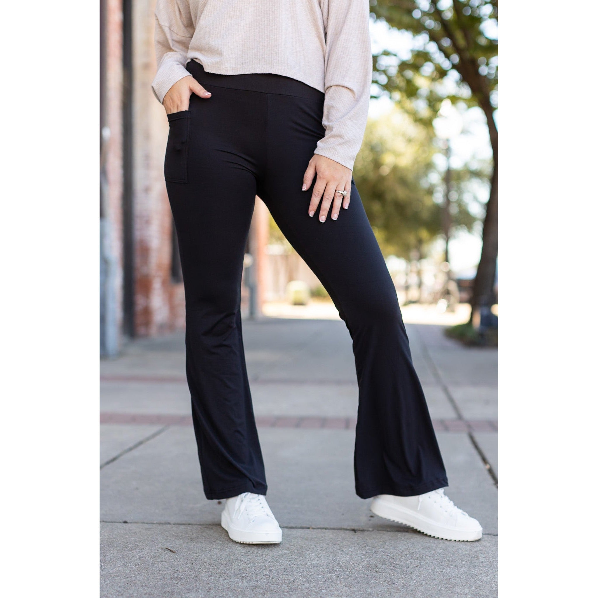 Vanessa - Black Bootcut Leggings