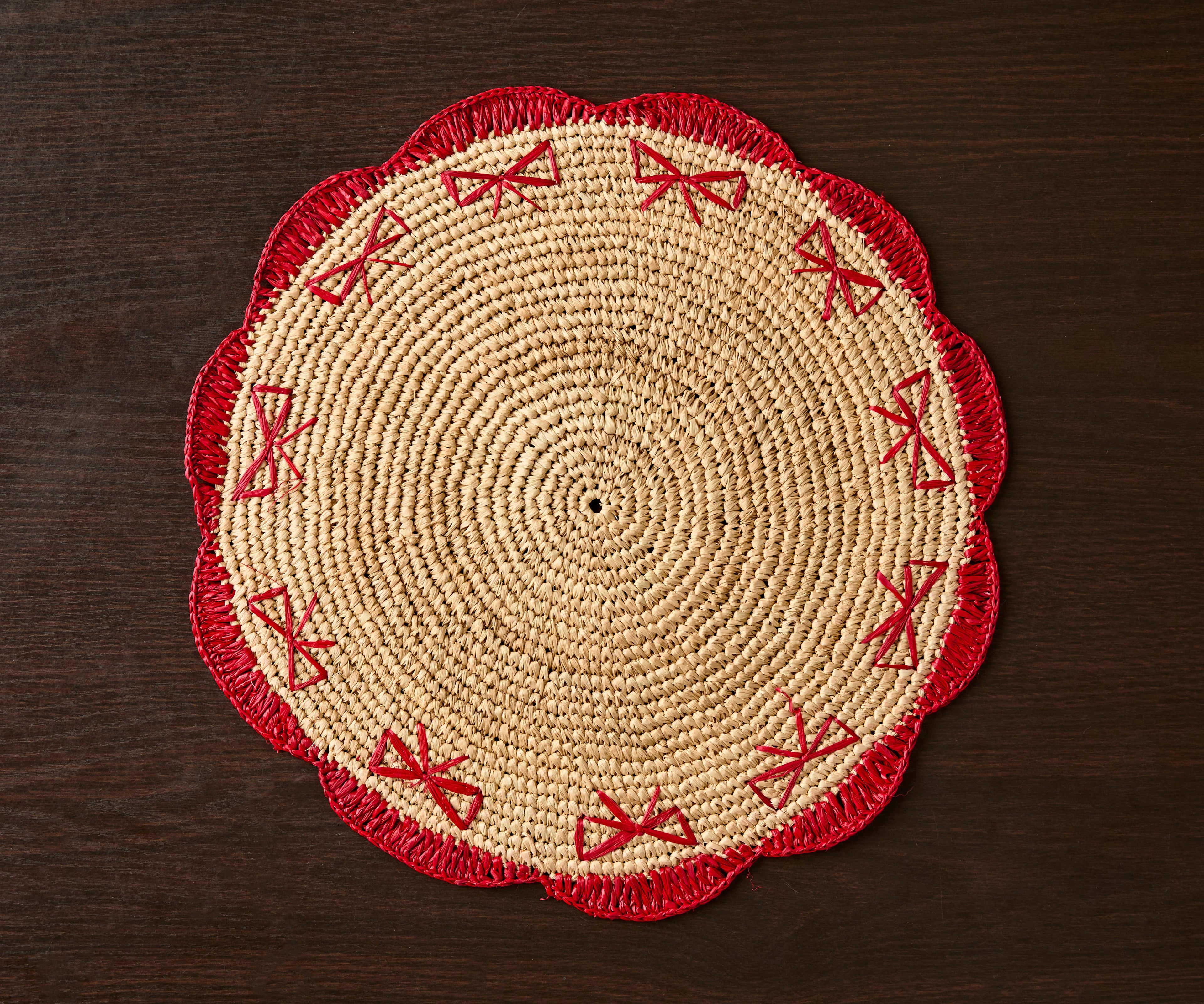 Payton James Handwoven Bow Placemats – Hand-Crocheted Raffia Palm Placemats – Unique Kitchen & Dining Table Decor – Handmade Tableware