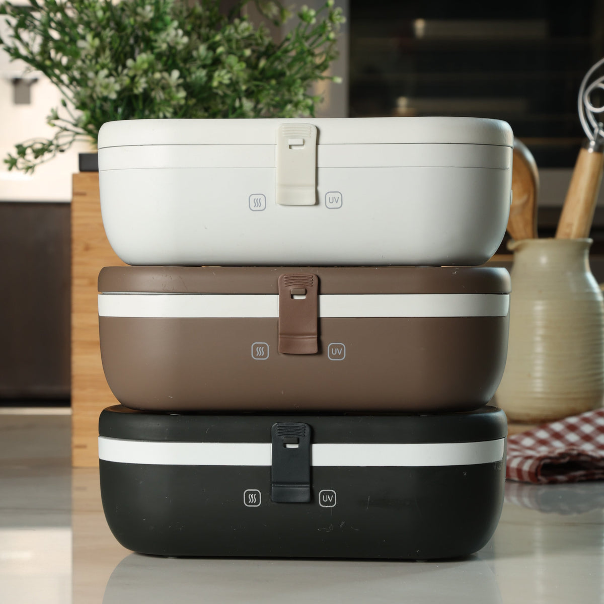 Self-Heating Lunch Box With USB-C Cord and UV LIGHT SANITIZER