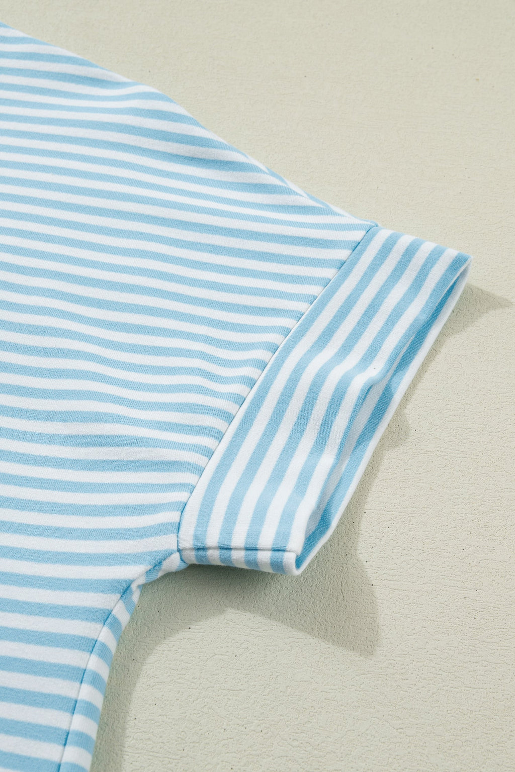 Sky Blue Stripe Cuffed Sleeve Contrast Mock Neck Tee Casual 2pcs Short Set