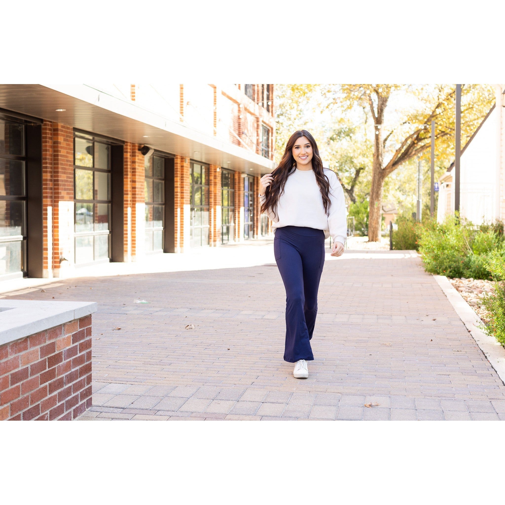 Mila -  NAVY Bootcut Leggings with Pockets