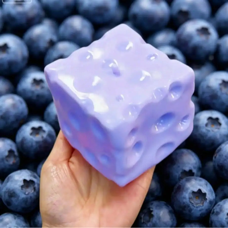 New Blueberry Cheese Cake Squishy Toy Soft Slow Rebound Texture Stress Relief Squeezy Ball Finger Pressure Relief Squeezy Toy