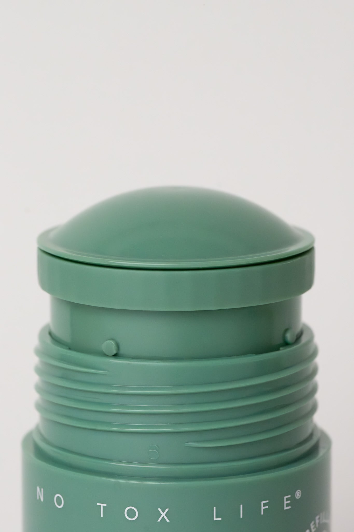 SOLIDSILK® Refillable Deodorant (Pure Aloe Fragrance-Free) - Extra Strength - No Tox Life®