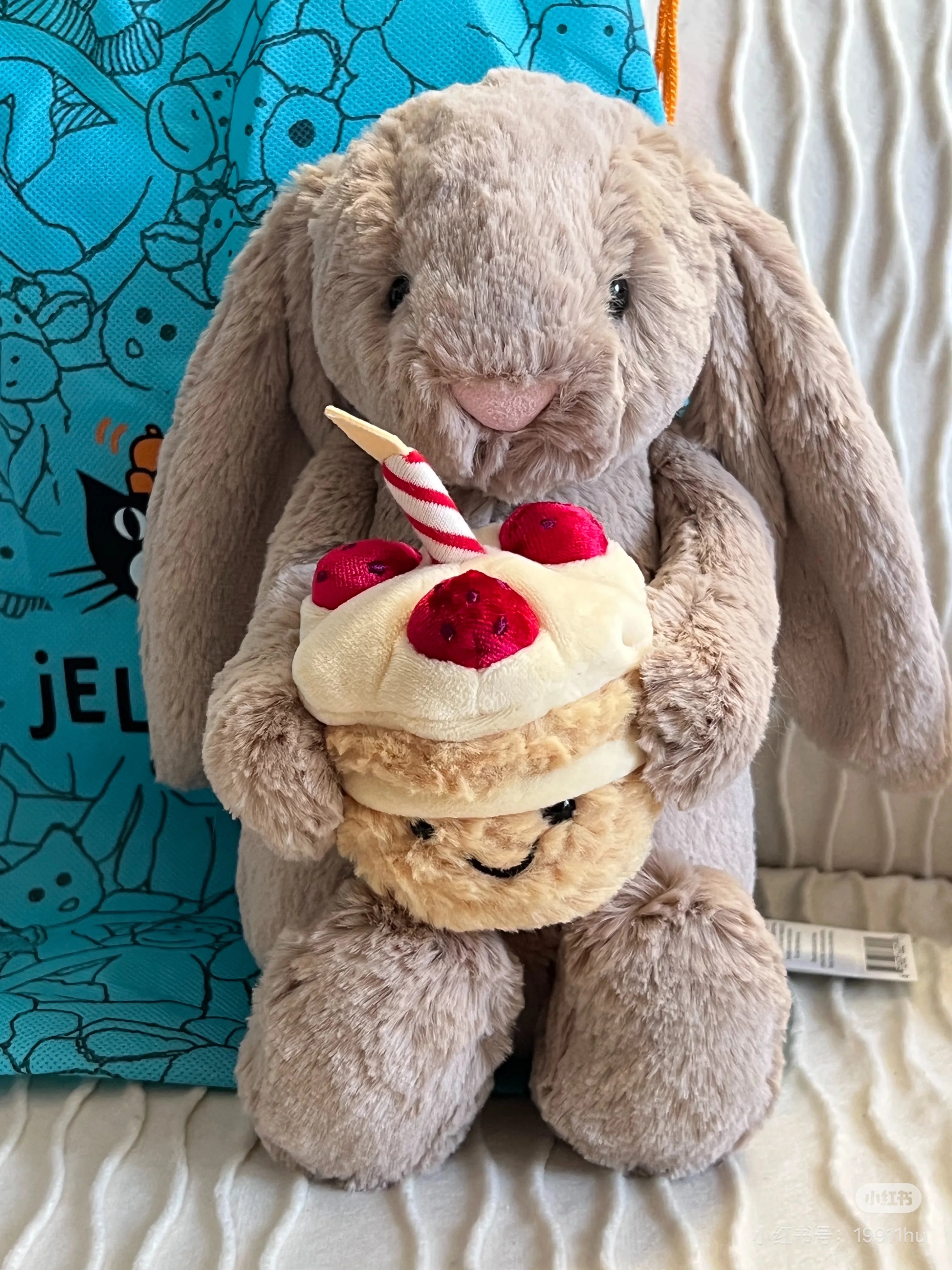 Birthday gifts, gifts for adults, gifts for couples, gifts for kids, all kinds of plush toys—you'll find the toys you want.