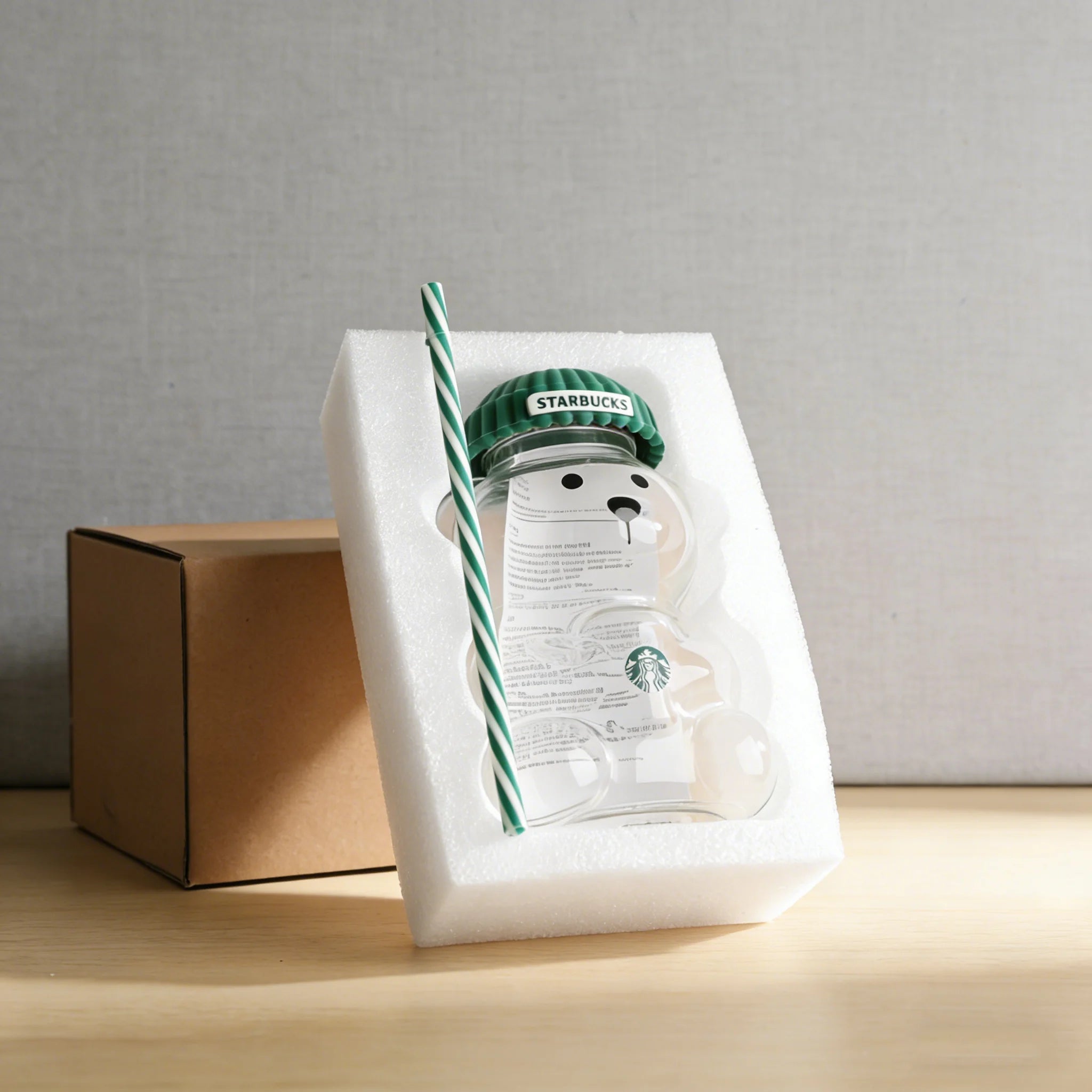 Starbucks Bearista Bear Clear Glass Cup 591ml Green Lid Straw Cold Water Tumbler Café Gift